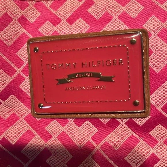 Tommy Hilfiger Pink and Brown Shoulder Bag - Picture 2 of 10